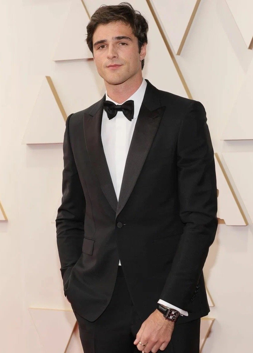 Звезды на красных дорожках в 2022