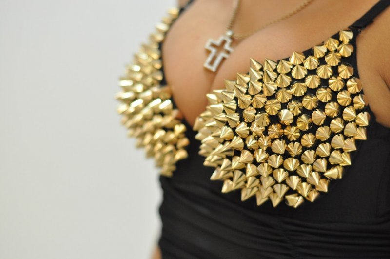 шипы в одежде 2017