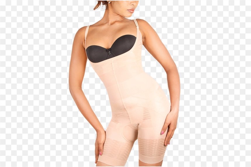 devuschka_v_kombidresse