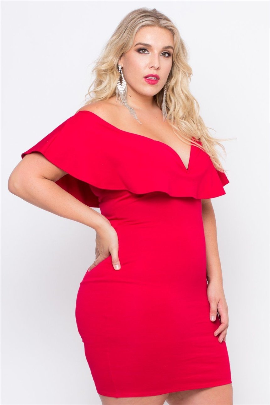 Красное платье