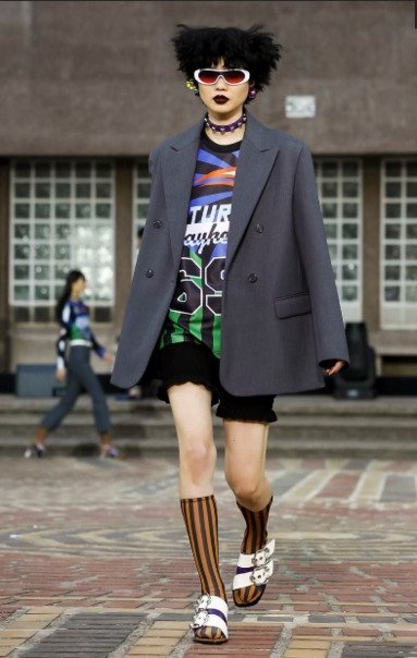 Удлиненный верх тренд лета Удлиненный верх тренд лета