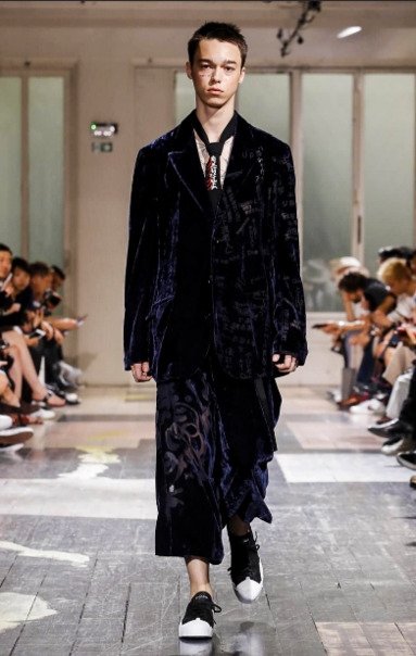 Бархат тренд лета Бархат тренд лета