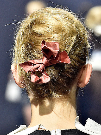 Девушка Девушка