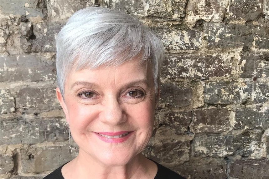 Красивая женщина 