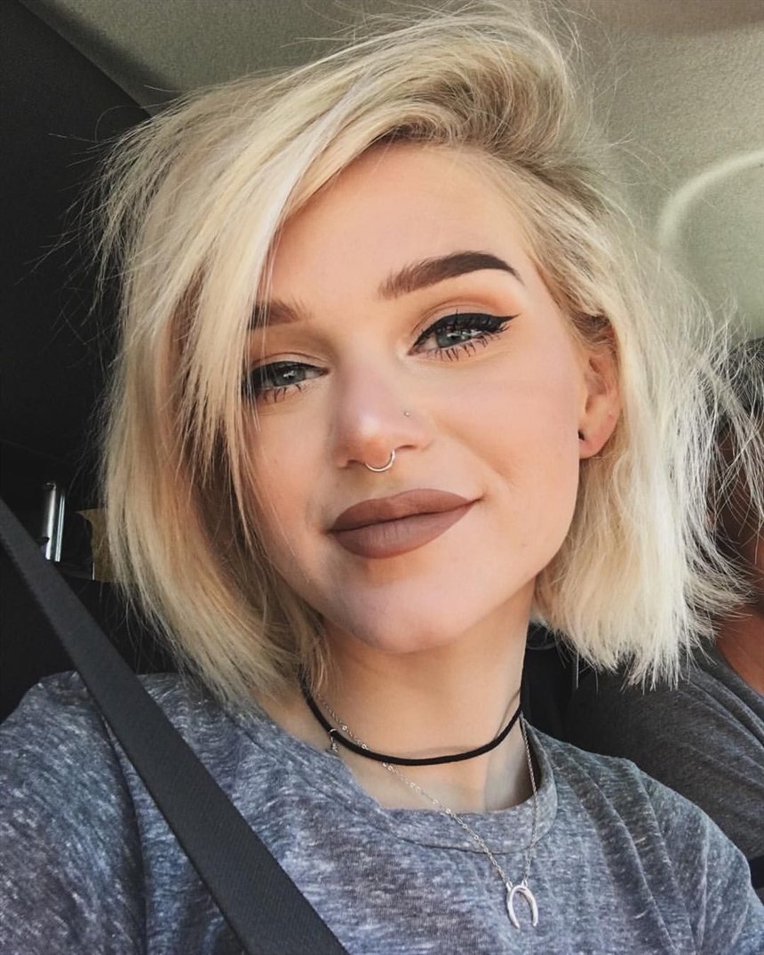 Прически для круглолицых дам