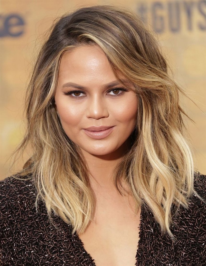 Прически для круглолицых дам