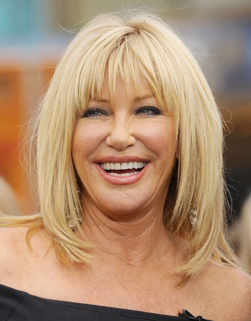 Модная стрижка с челкой 