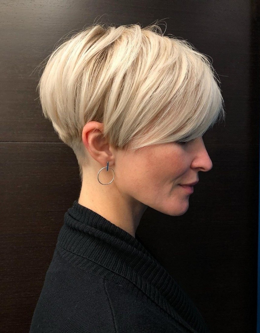 Модная женская стрижка