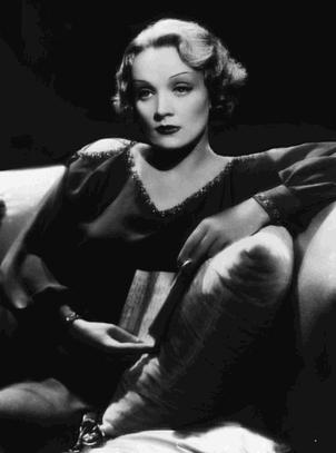 Марлен Дитрих - боб с волнами, 70-е года Марлен Дитрих - боб с волнами, 70-е года