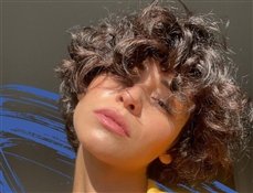 Модные женские стрижки 2023