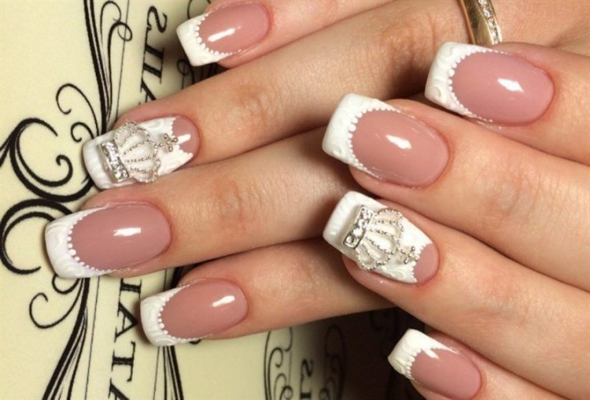 Маникюр королевский