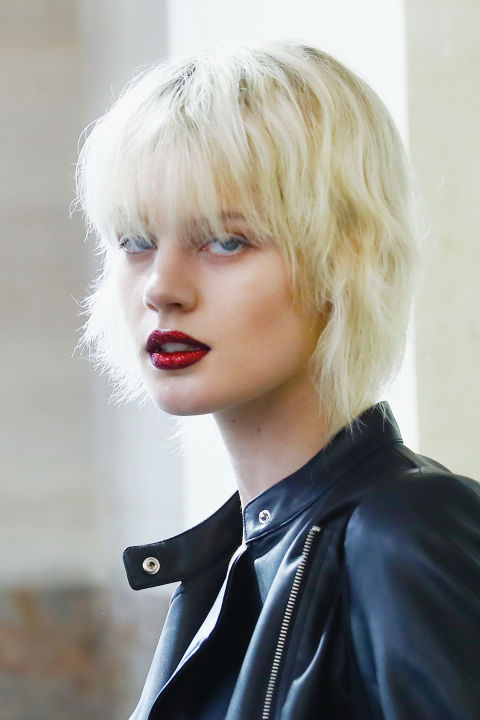 Девушка Девушка