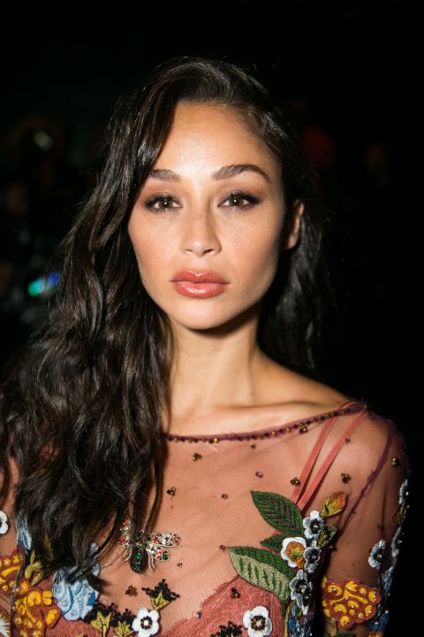 Девушка Девушка