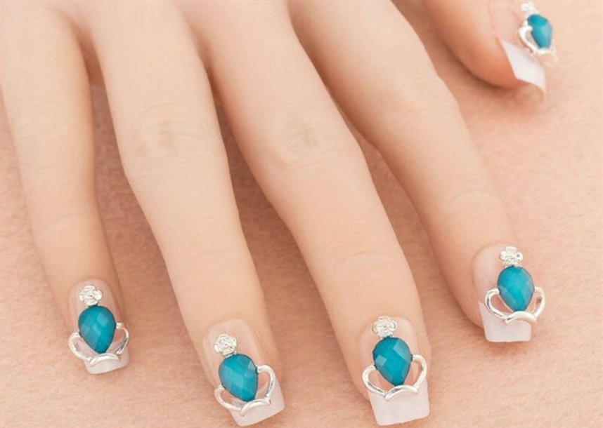 Короны на ногтях