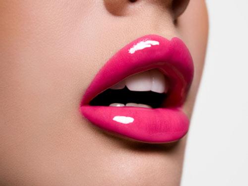 Блеск придаст дополнительного глянца Блеск придаст дополнительного глянца