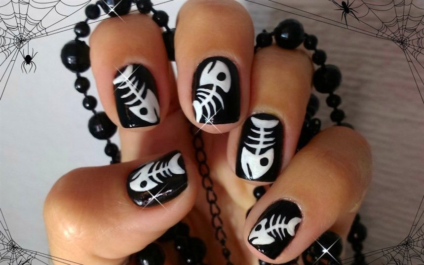 Маникюр с рыбьими скелетами Маникюр с рыбьими скелетами