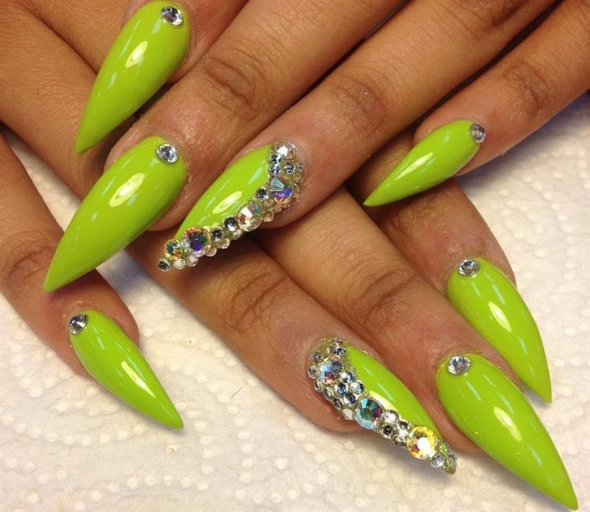 Лаймовый маникюр