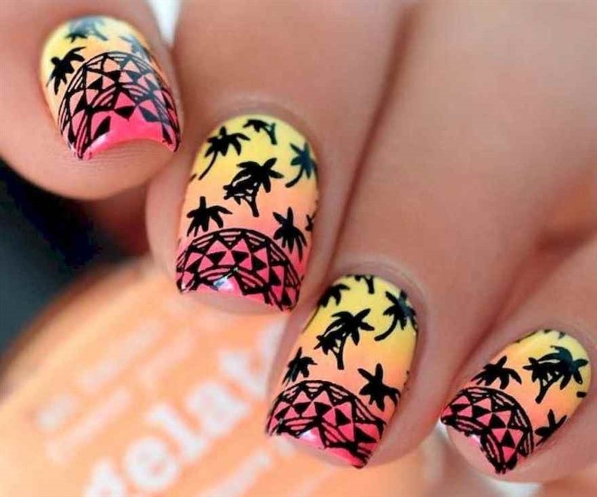 Маникюр с пальмами