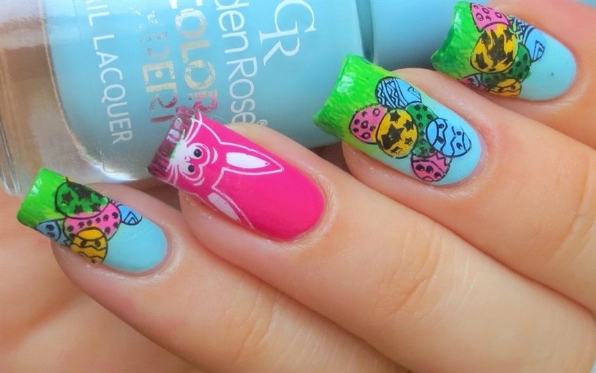 Пасхальный маникюр розово-голубой