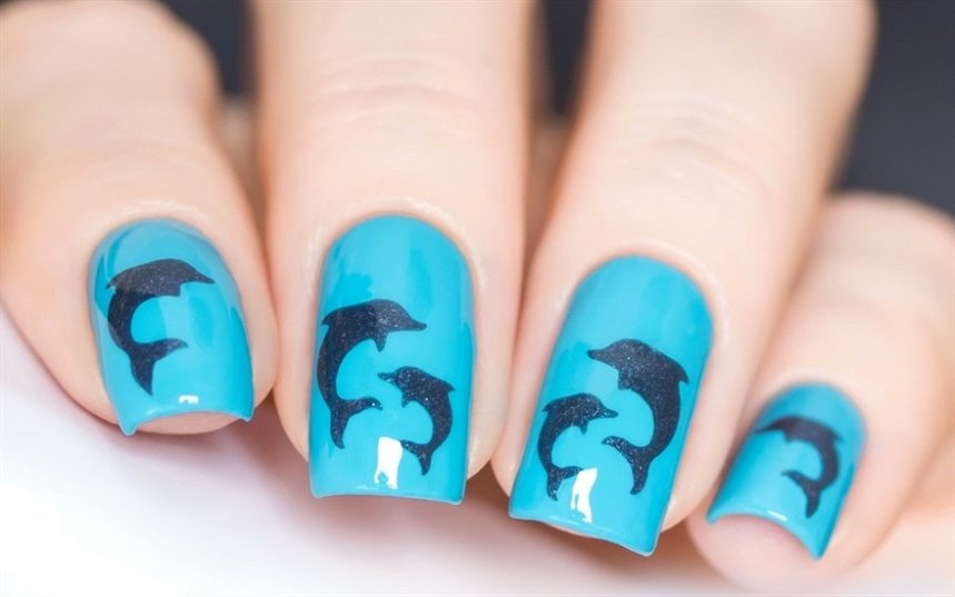 Маникюр с дельфинами Маникюр с дельфинами