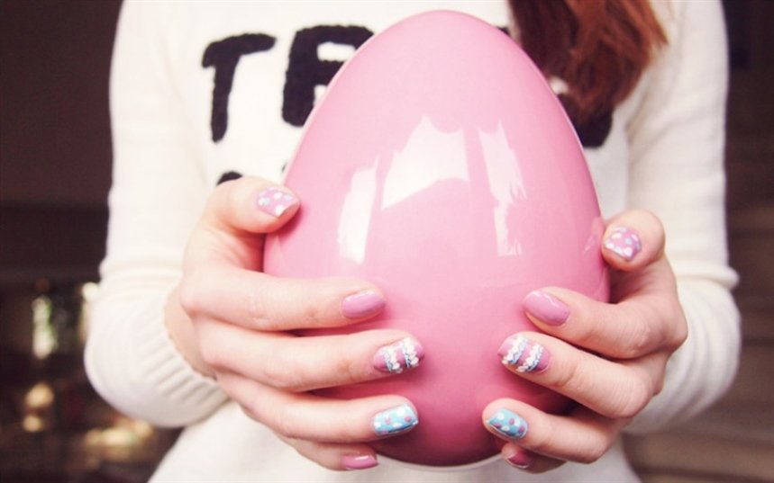 Пасхальный маникюр объемный