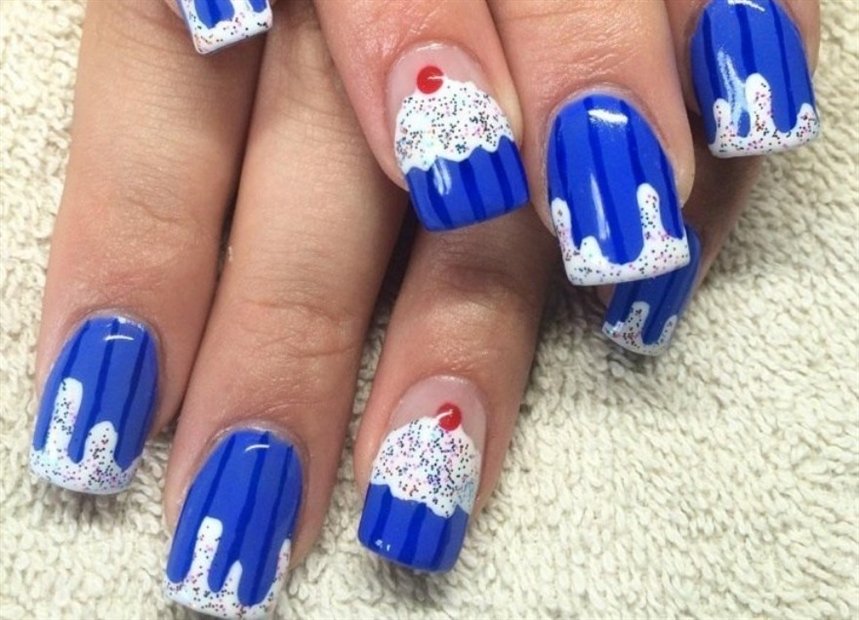 Пасхальный маникюр паски