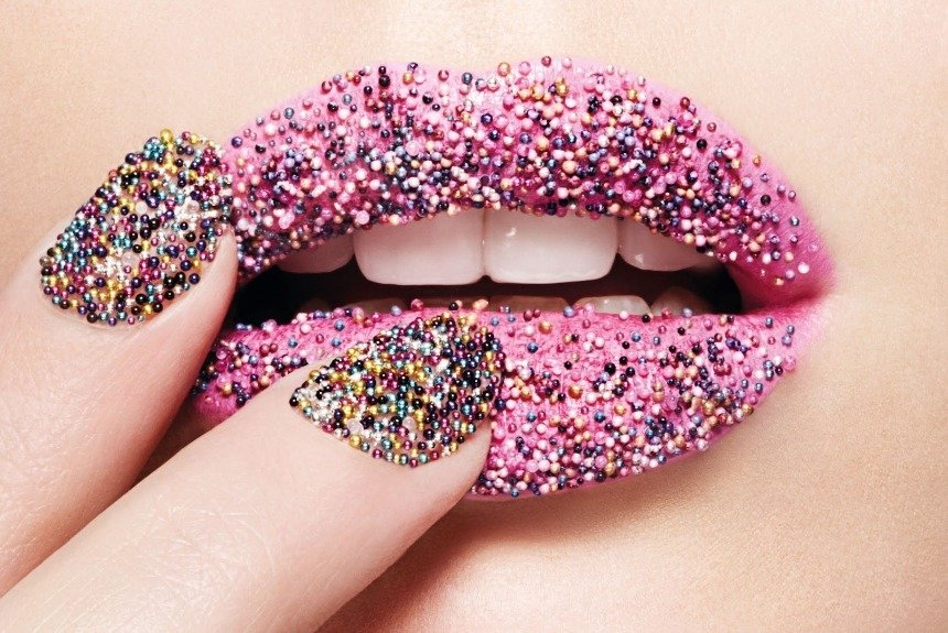 3D-маникюр: идеи объемных узоров на ногтях