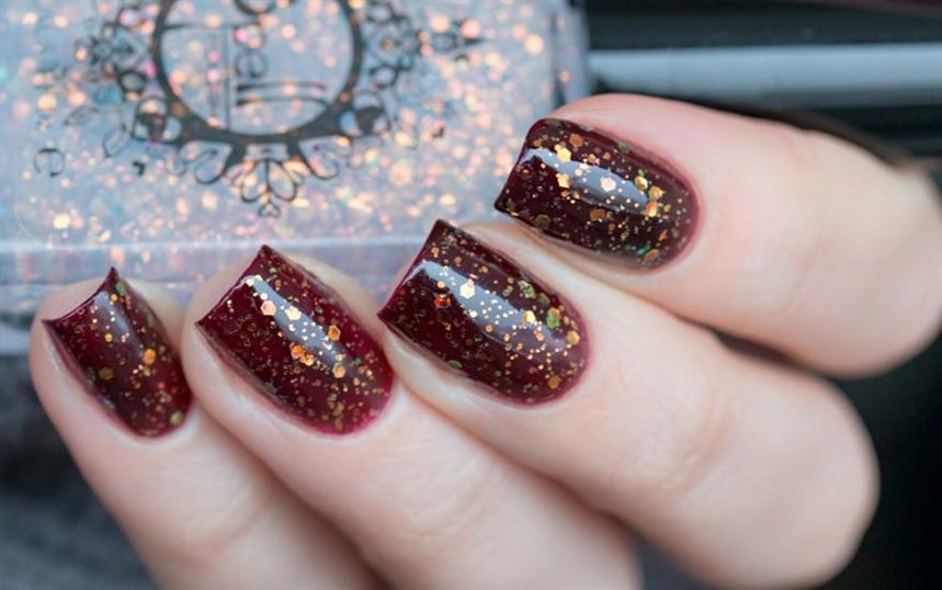 Фольга, вата и жидкость для снятия лака