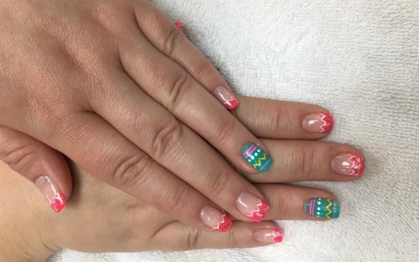 Пасхальный маникюр роспись Пасхальный маникюр роспись