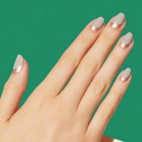 Лунный маникюр