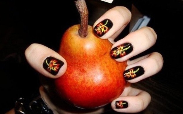 Огненный маникюр Огненный маникюр