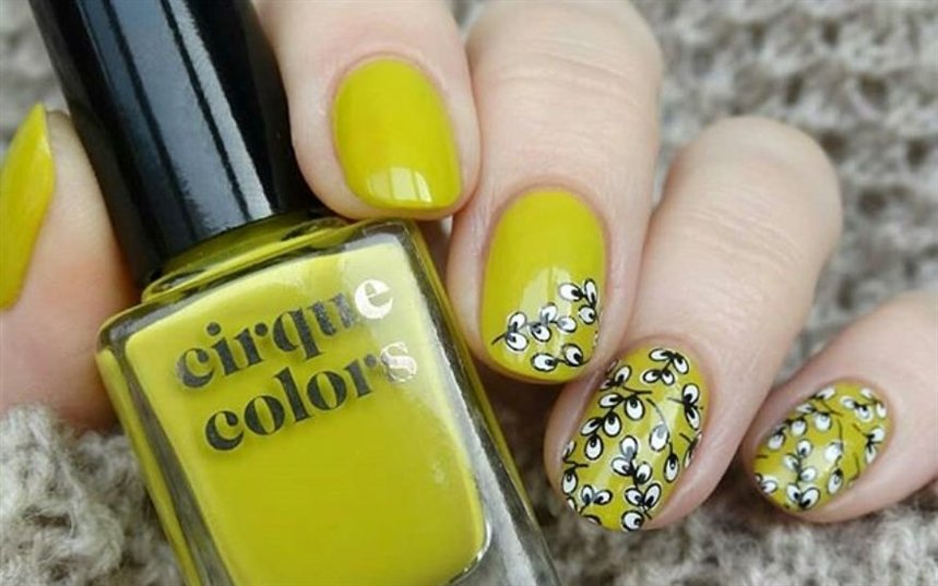 Пасхальный маникюр бутоны вербы Пасхальный маникюр бутоны вербы