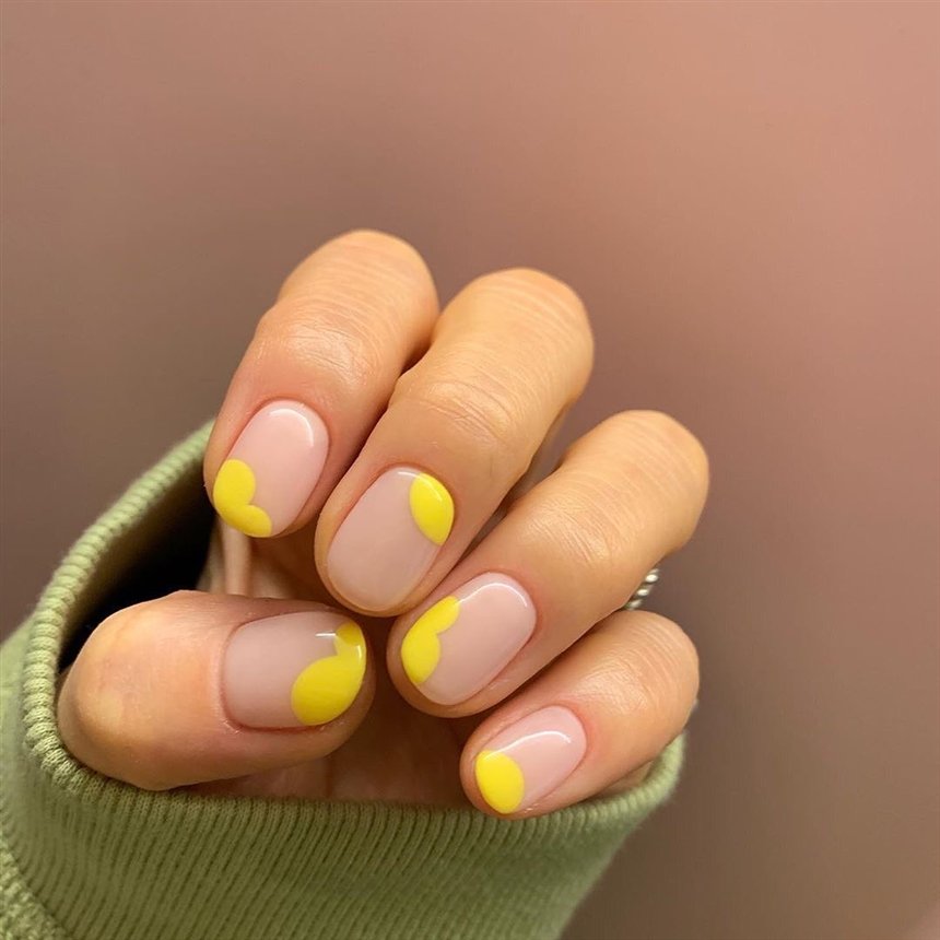 Маникюр на короткие ногти Маникюр на короткие ногти