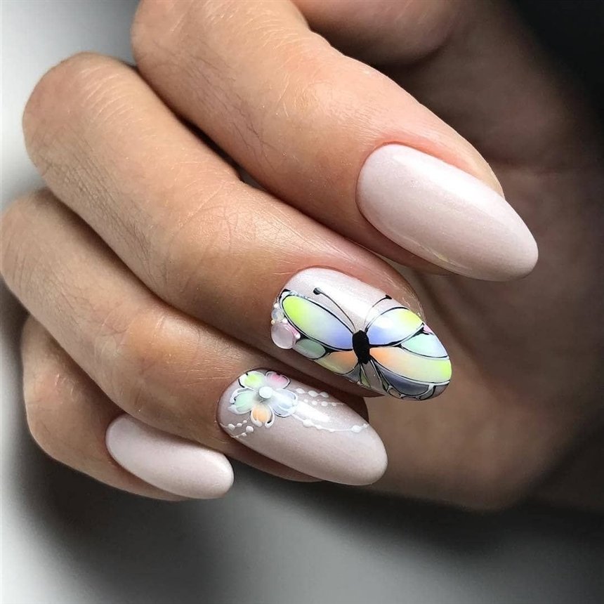 Красивый маникюр