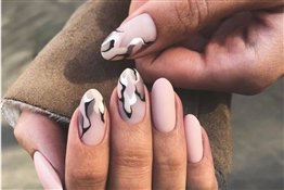 Самый модный маникюр: осень-зима 2022-2023