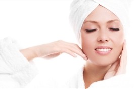 12 самых шокирующих секретов красоты голливудских звезд