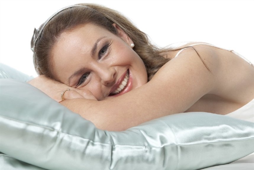 Шелковая подушка