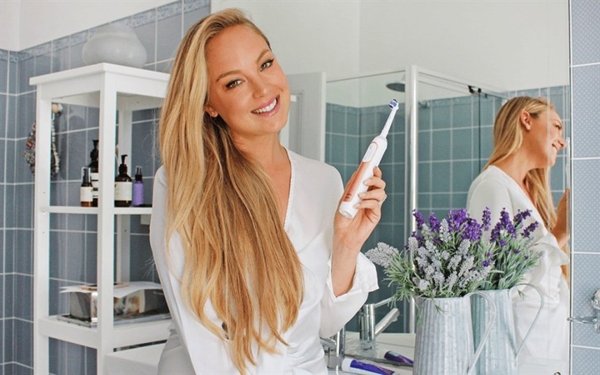 Oral-B GENIUS Rose Gold для чистки зубов Oral-B GENIUS Rose Gold для чистки зубов