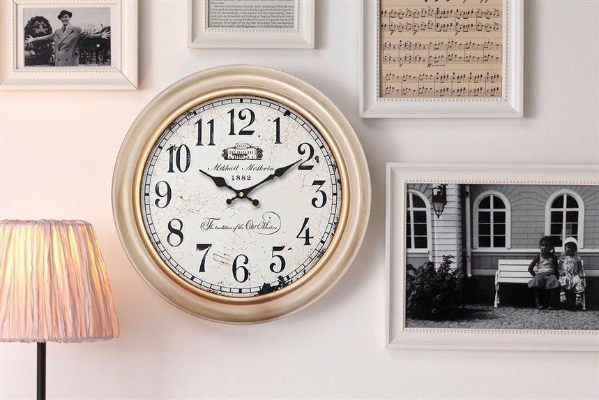 часы на стене часы на стене