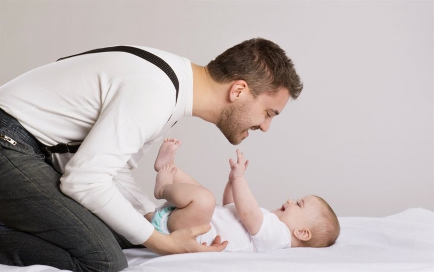 Отец и ребенок Отец и ребенок