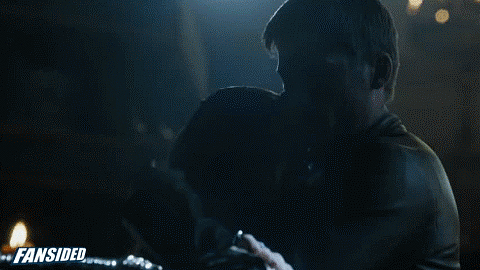 Инцест возле трупа Джофри Инцест возле трупа Джофри