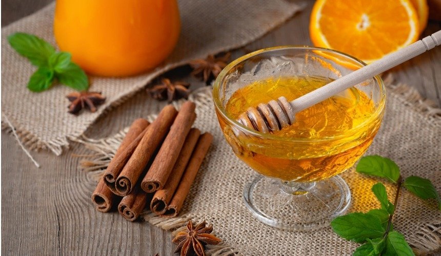 Мед и корица
