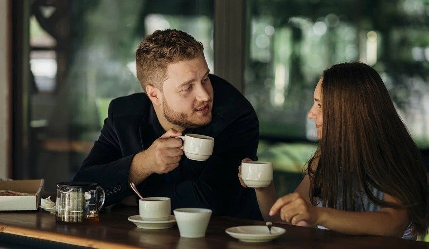 Мужчина и женщина на свидании