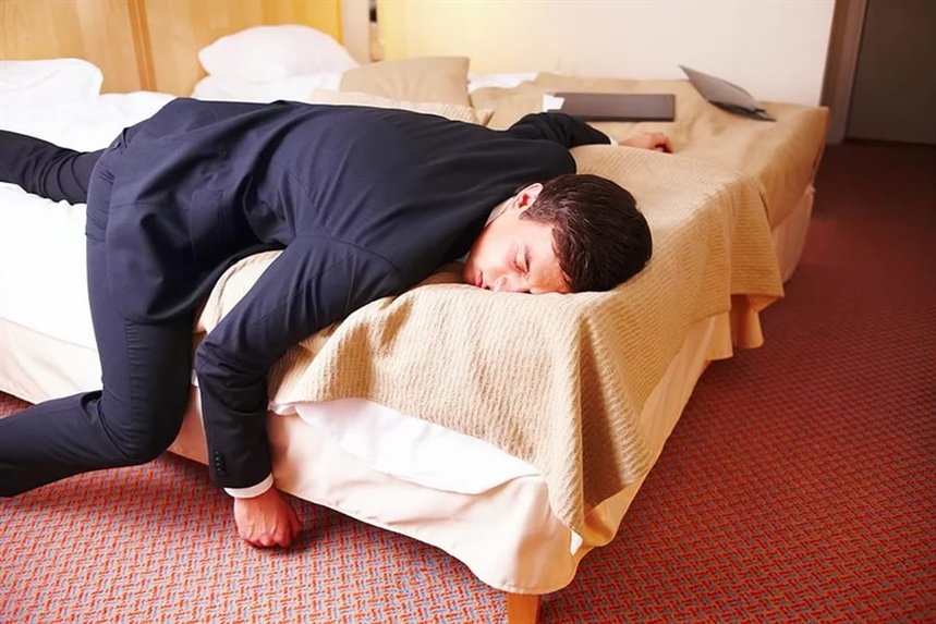 ustavschiy_mugchina_spit ustavschiy_mugchina_spit