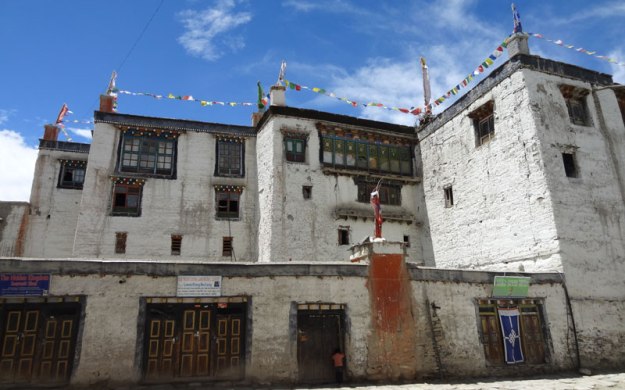 Дворец короля Дворец короля