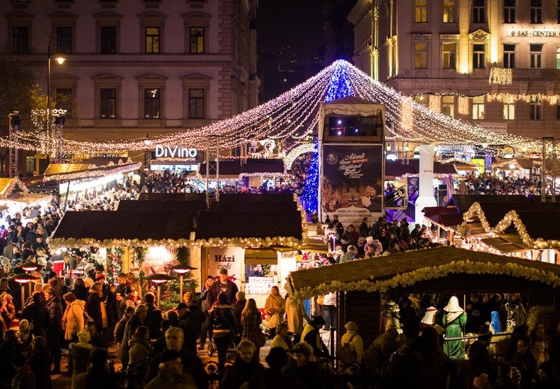 Рождественская ярмарка в Будапеште 2017 год