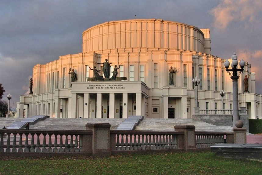 Minskii_opernii_teatr