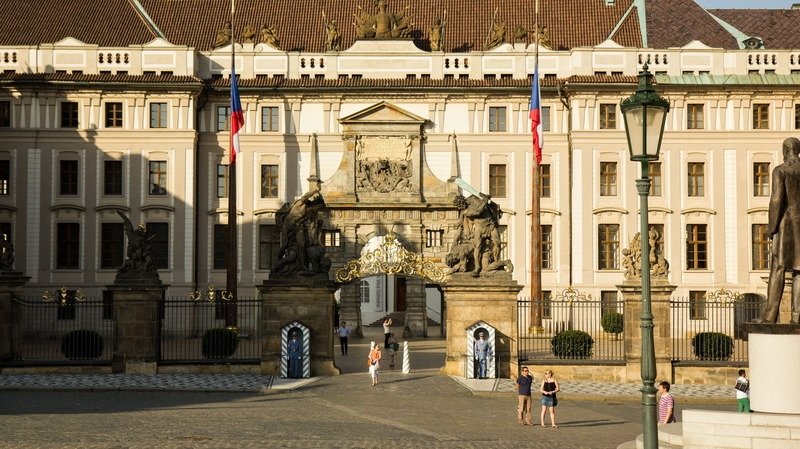 Королевский дворец в Праге Королевский дворец в Праге