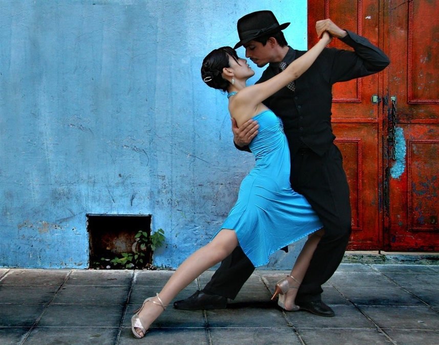 Танго Танго