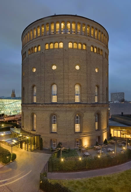 Hotel Im Wasserturm (Гермнаия): внутри водонапорной башни Hotel Im Wasserturm (Гермнаия): внутри водонапорной башни